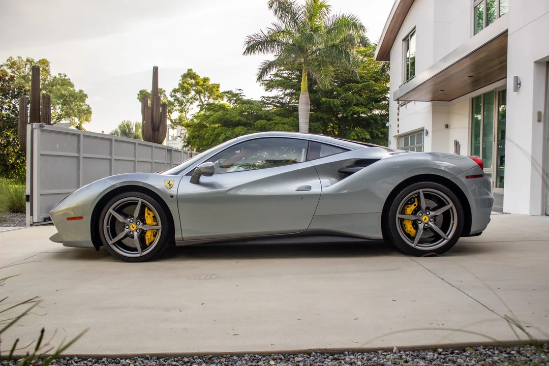 2018 Ferrari 488 GTB - Image 3 of 31