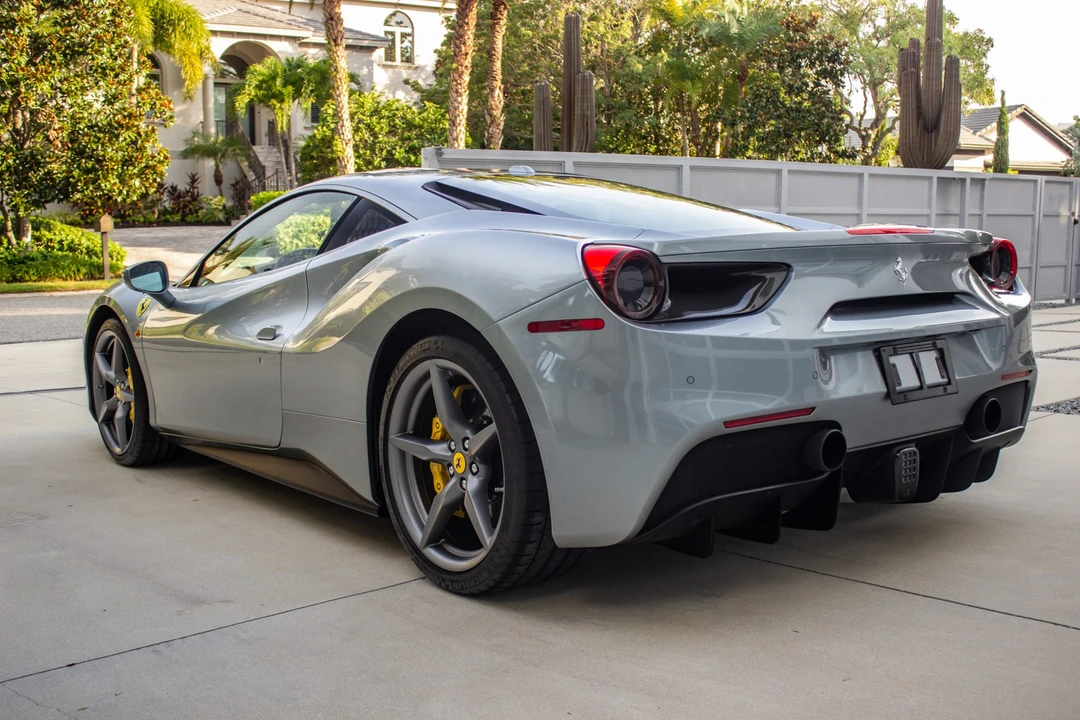 2018 Ferrari 488 GTB - Image 4 of 31