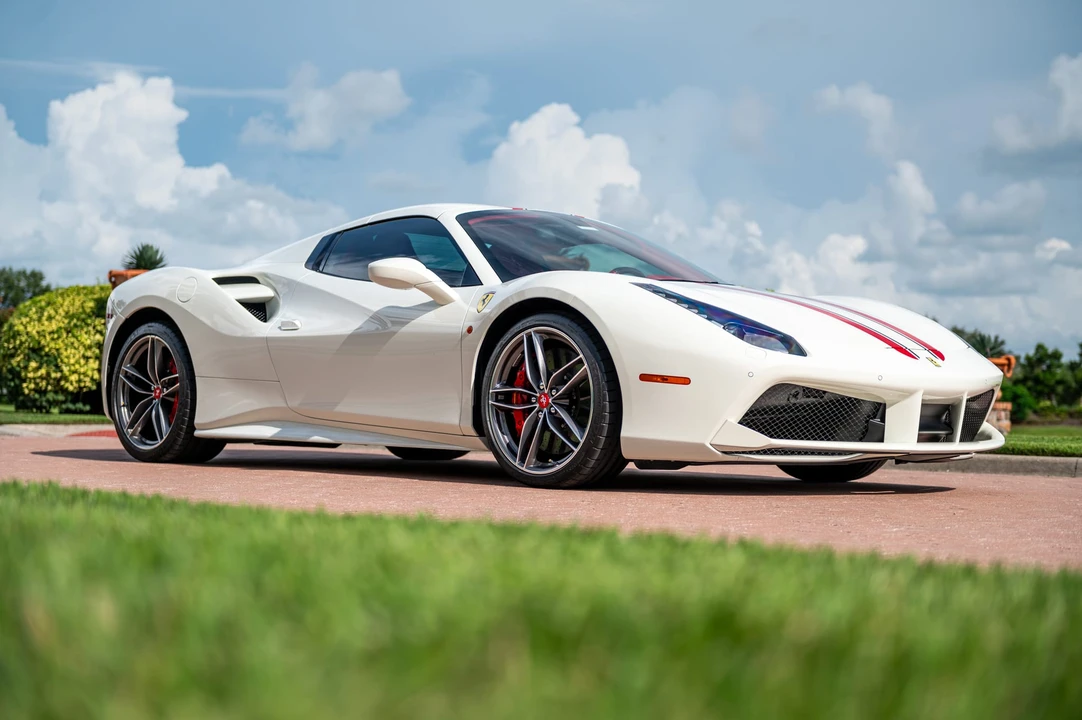 2018 Ferrari 488 Spider - Image 6 of 31