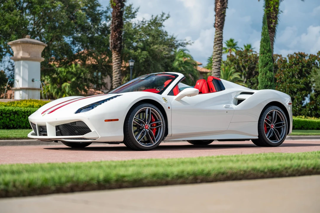 2018 Ferrari 488 Spider - Image 28 of 31