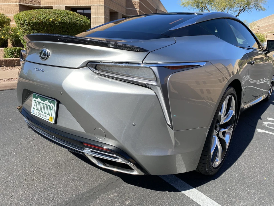 2018 Lexus LC - Image 21 of 31