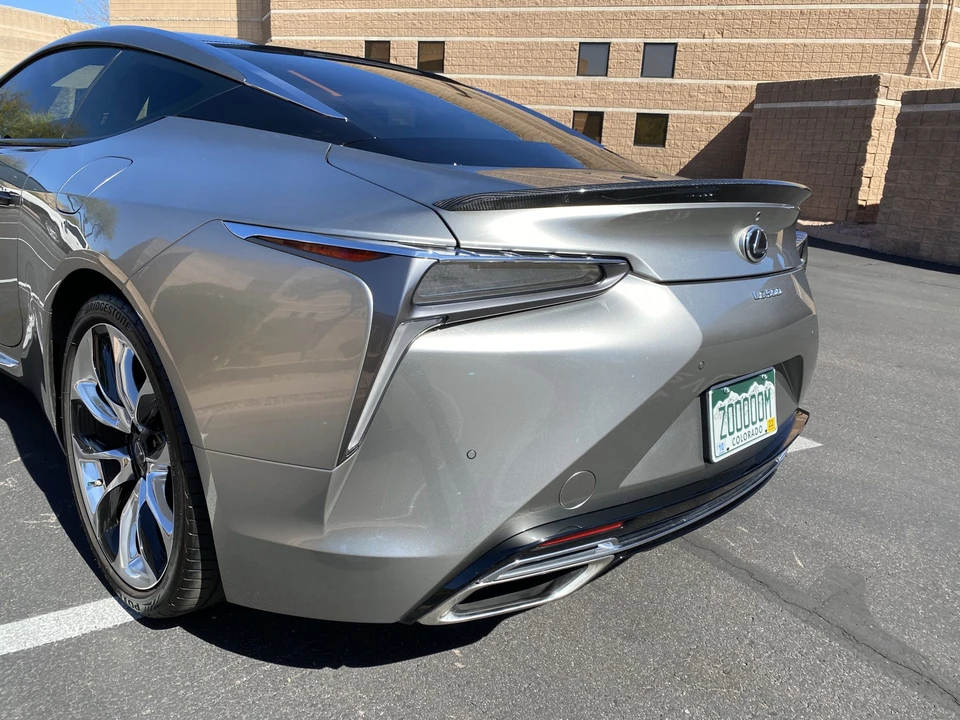 2018 Lexus LC - Image 28 of 31