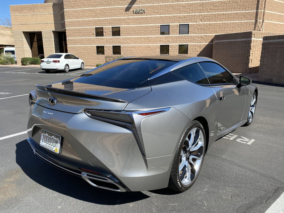 2018 Lexus LC - Image 8 of 31
