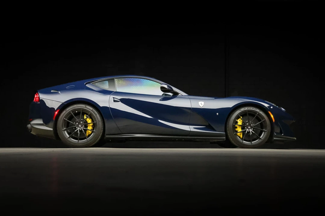 2019 Ferrari 812 Superfast - Image 19 of 31
