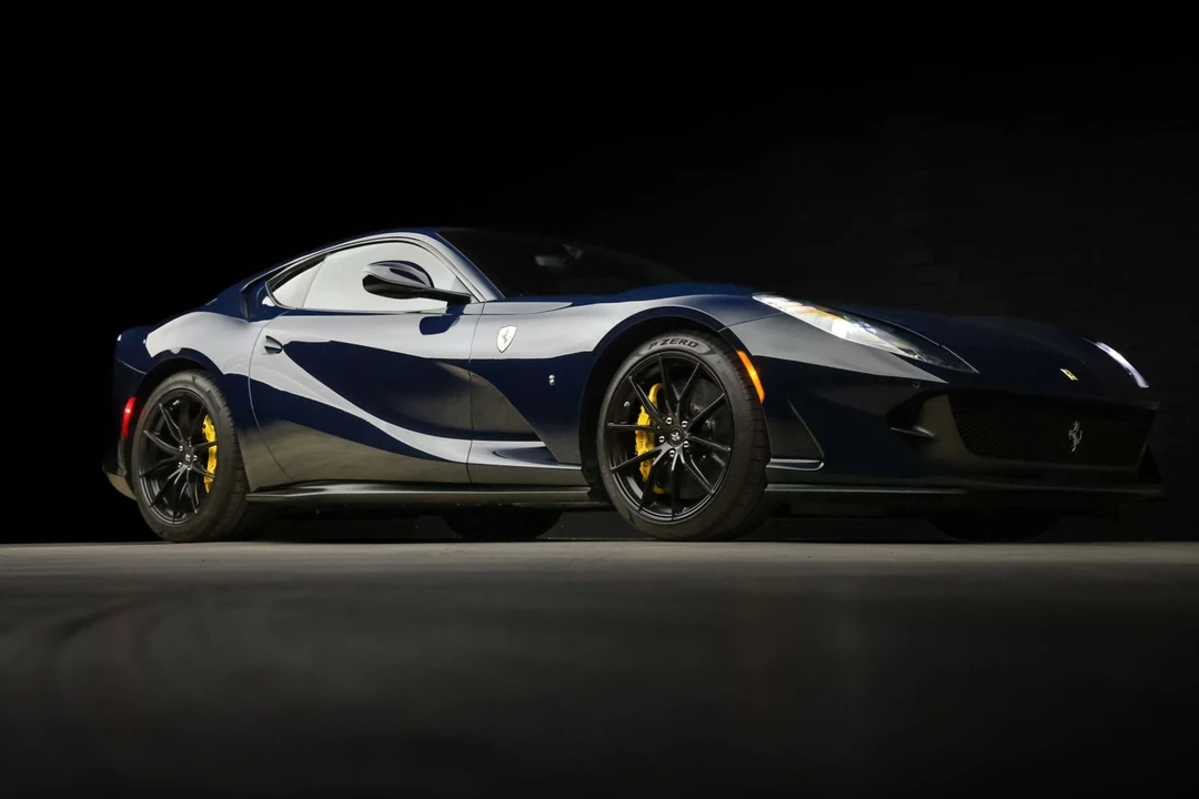 2019 Ferrari 812 Superfast - Image 16 of 31