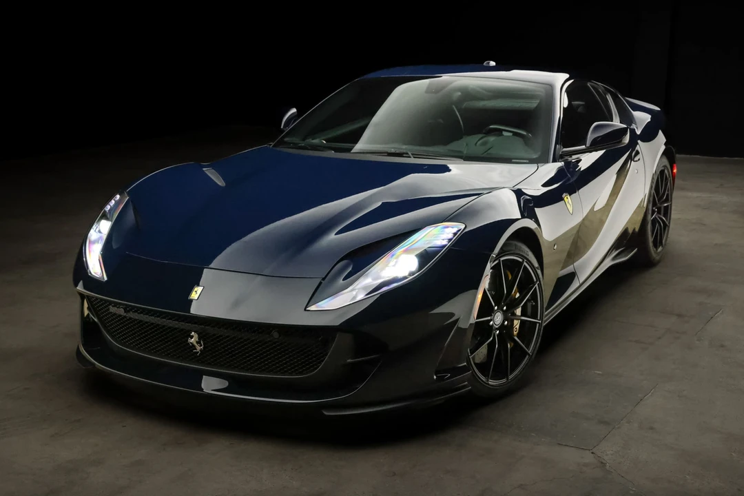 2019 Ferrari 812 Superfast - Image 3 of 31