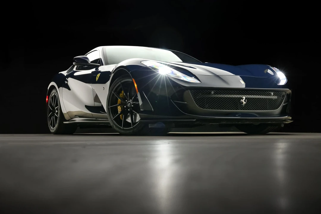 2019 Ferrari 812 Superfast - Image 13 of 31