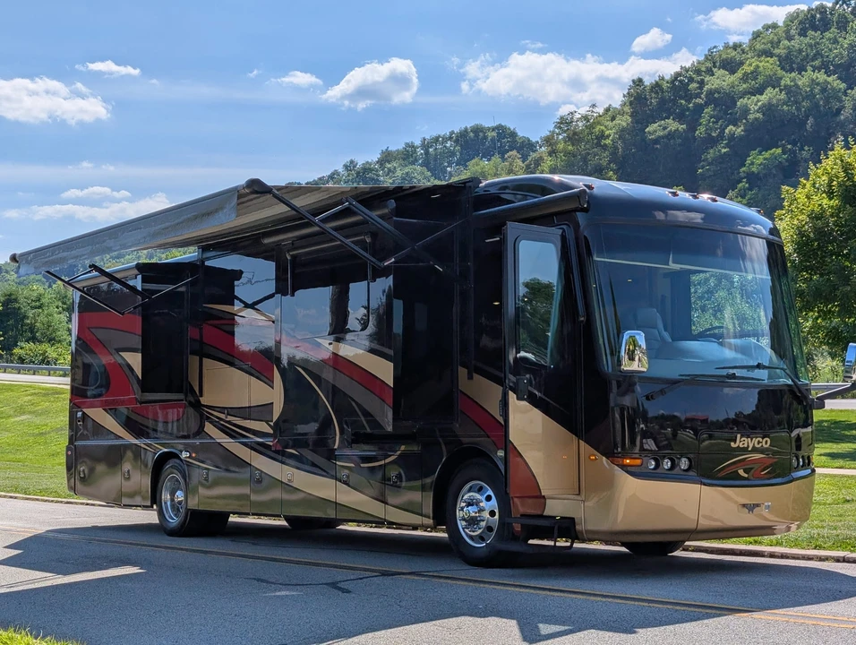 2019 Jayco - Image 15 of 31