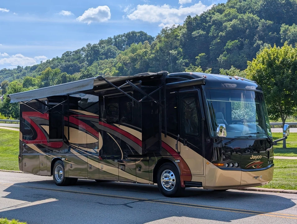 2019 Jayco - Image 14 of 31