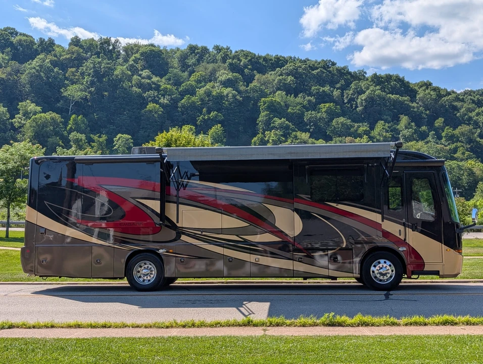 2019 Jayco - Image 18 of 31