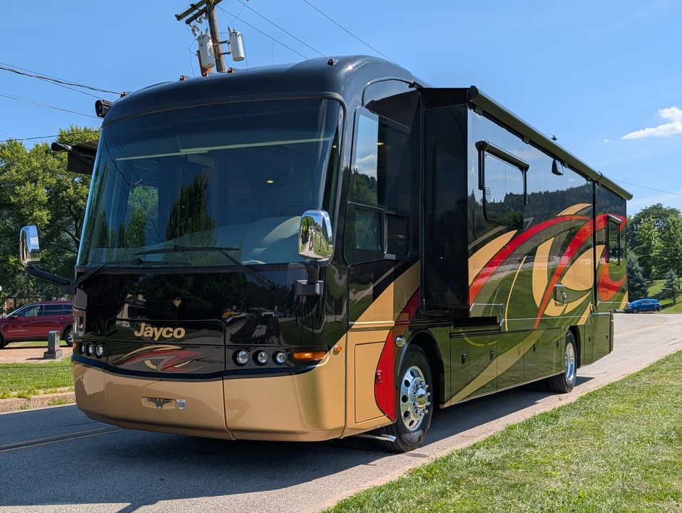 2019 Jayco - Image 3 of 31