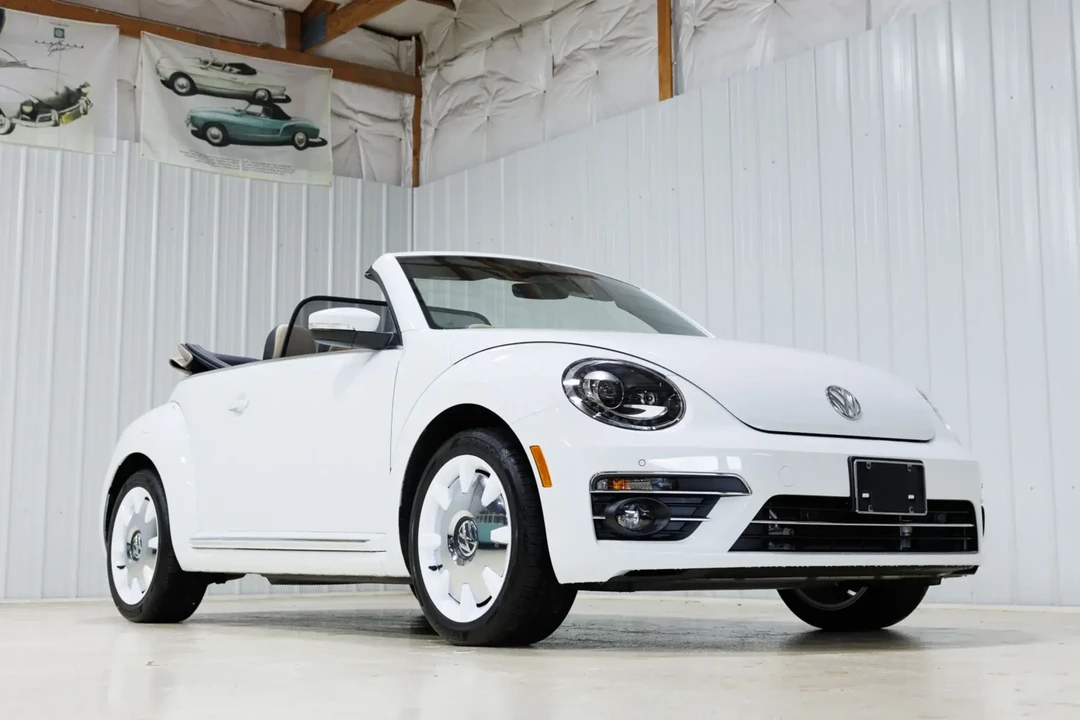 2019 Volkswagen A5 Beetle - Image 3 of 6