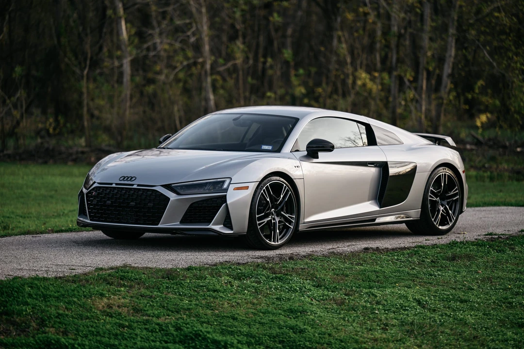 2020 Audi 4S R8 - Image 4 of 31