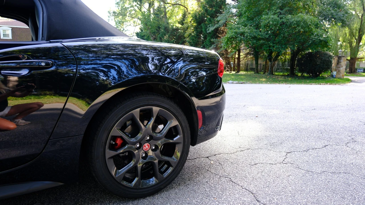 2020 Fiat 124 Spider - Image 26 of 31