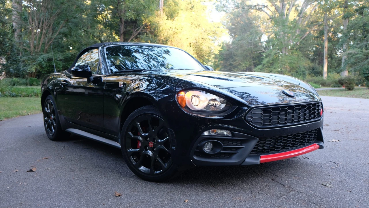 2020 Fiat 124 Spider - Image 8 of 31