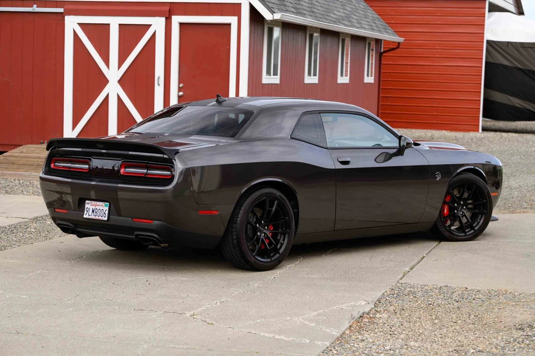 2023 Dodge Challenger SRT Hellcat 3rd Gen - Image 13 of 31