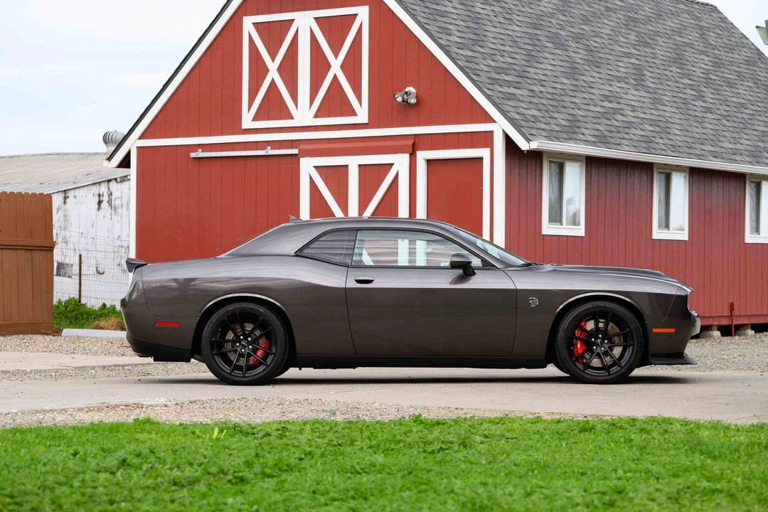 2023 Dodge Challenger SRT Hellcat 3rd Gen - Image 11 of 31