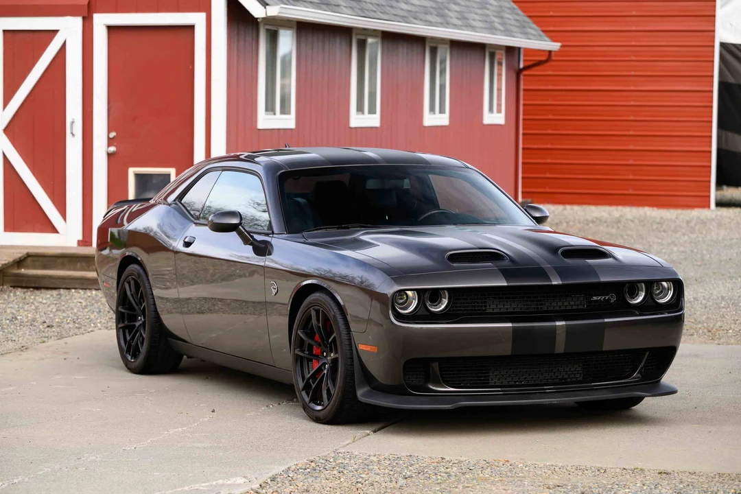 2023 Dodge Challenger SRT Hellcat 3rd Gen - Image 5 of 31