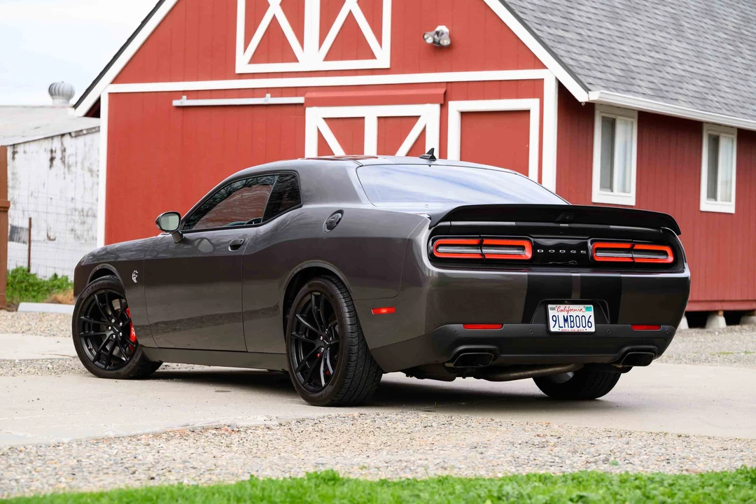 2023 Dodge Challenger SRT Hellcat 3rd Gen - Image 20 of 31