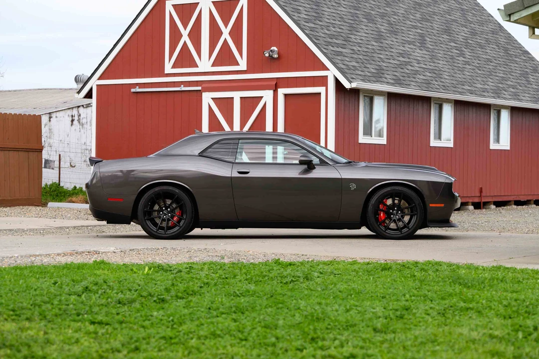2023 Dodge Challenger SRT Hellcat 3rd Gen - Image 10 of 31