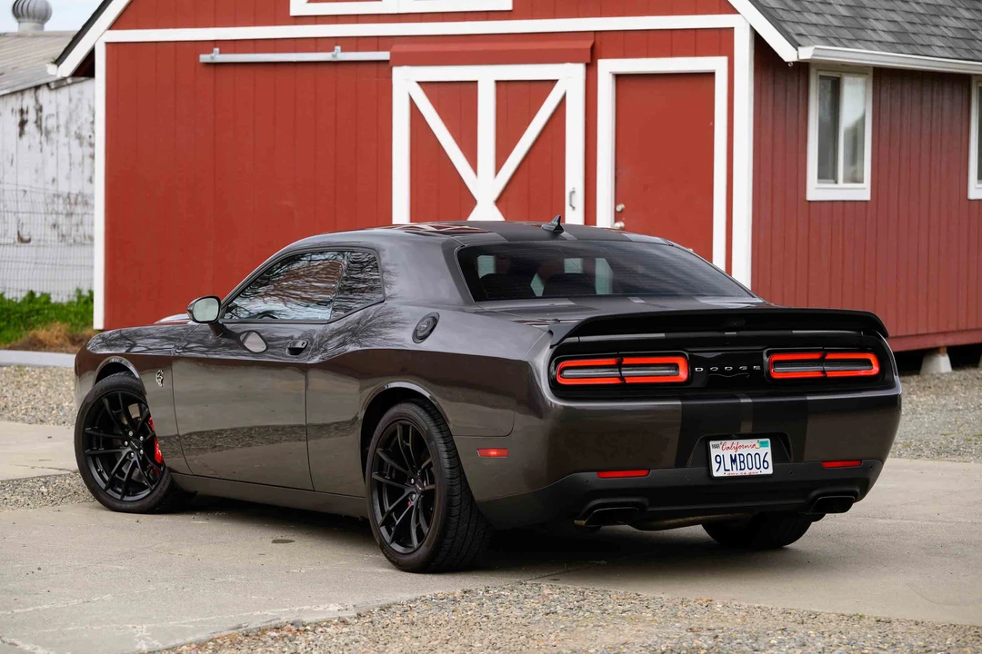 2023 Dodge Challenger SRT Hellcat 3rd Gen - Image 18 of 31