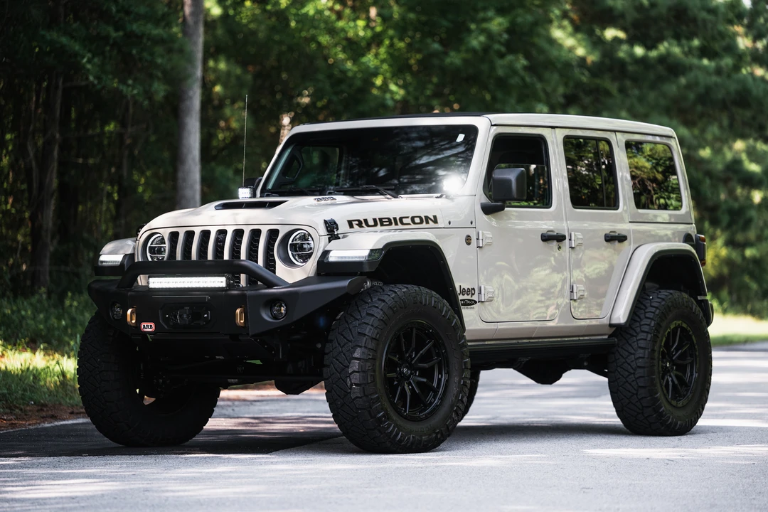 2022 Jeep JL Wrangler - Image 2 of 31