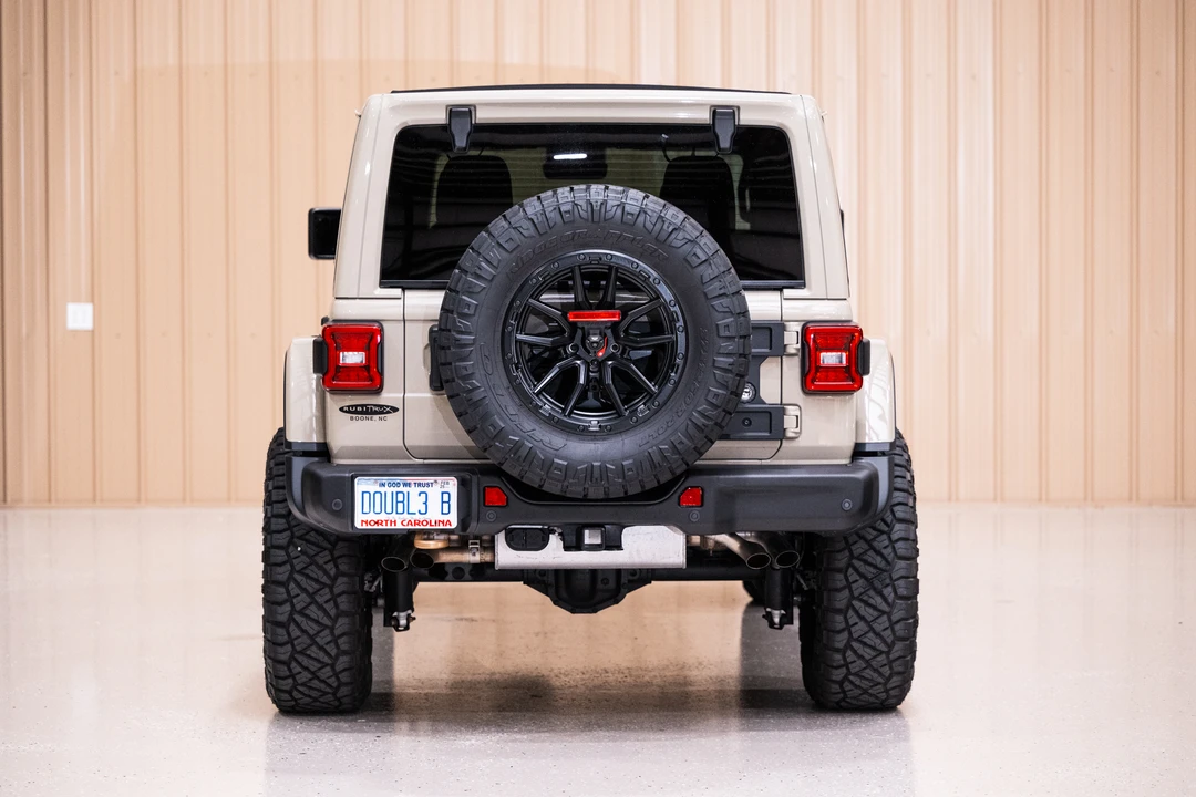 2022 Jeep JL Wrangler - Image 20 of 31