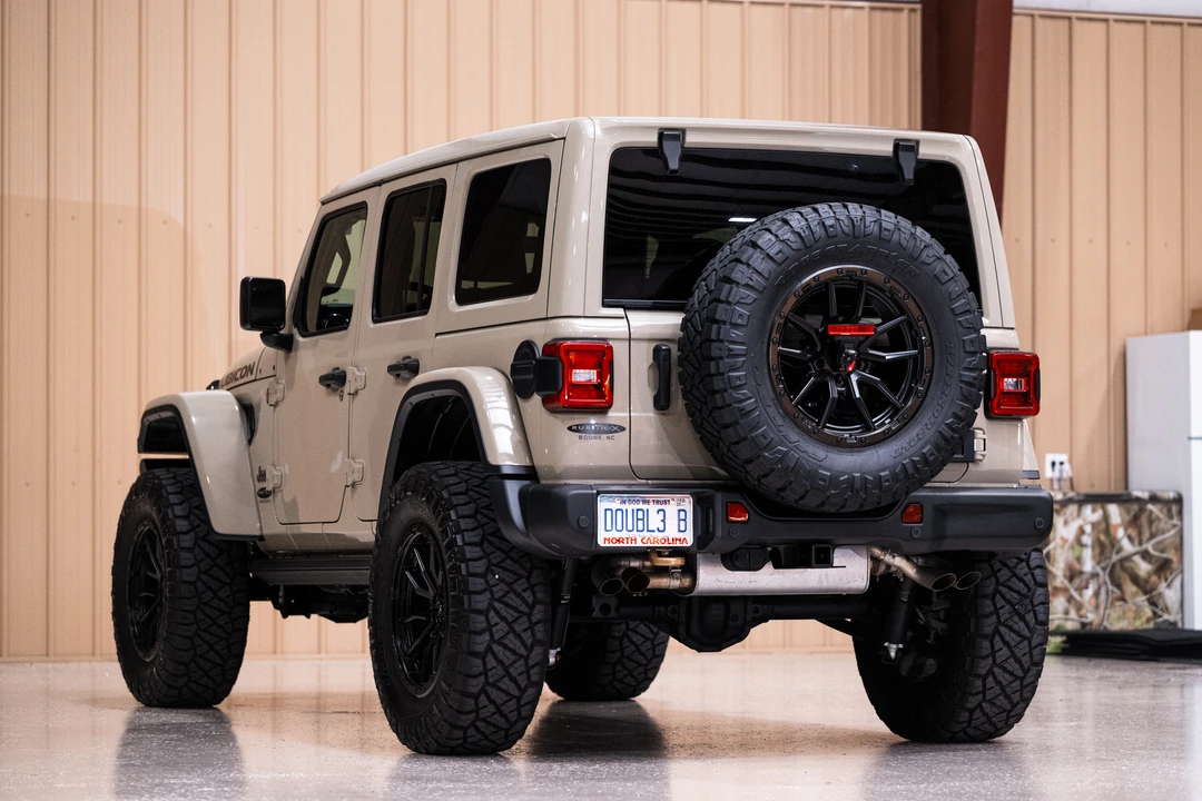 2022 Jeep JL Wrangler - Image 23 of 31