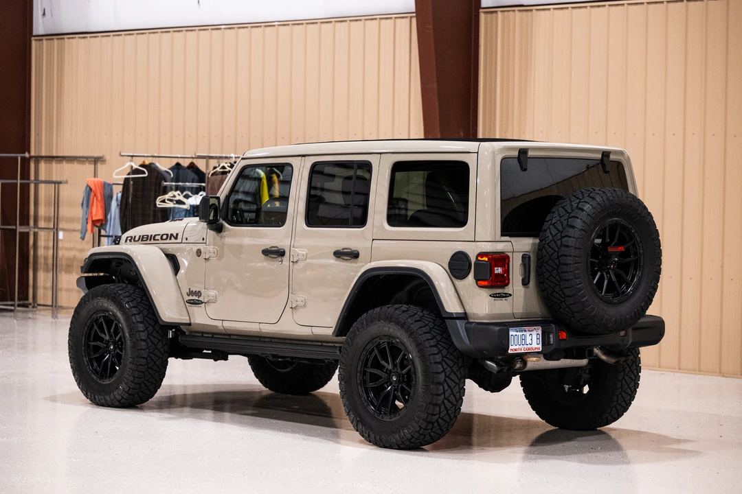 2022 Jeep JL Wrangler - Image 24 of 31