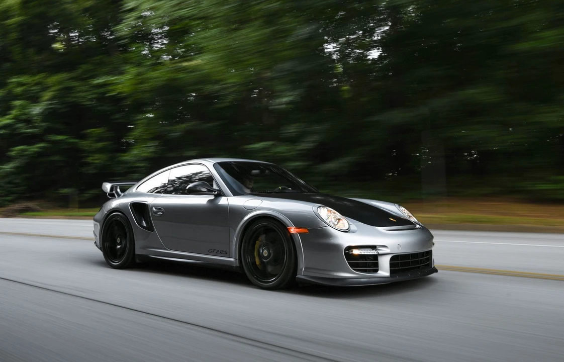 2011 Porsche 997 GT2 - Image 2 of 31