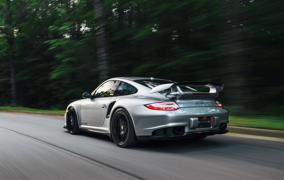 2011 Porsche 997 GT2 - Image 3 of 31