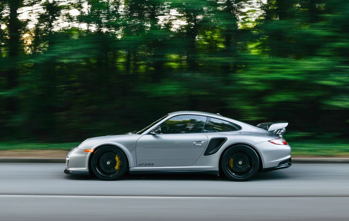 2011 Porsche 997 GT2 - Image 4 of 31