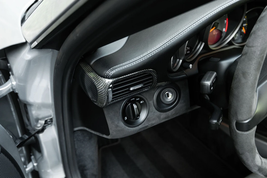 2011 Porsche 997 GT2 - Image 18 of 31