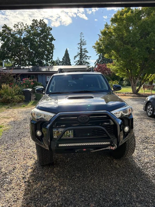 2020 Toyota 4Runner 5th Gen - Image 2 of 11