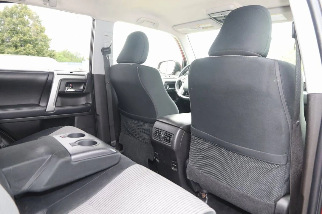 2016 Toyota 4Runner 5th Gen - Image 6 of 8