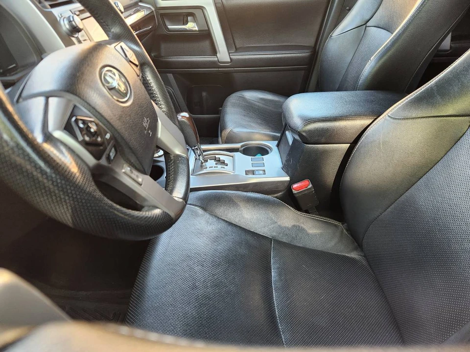 2017 Toyota 4Runner 5th Gen - Image 4 of 10