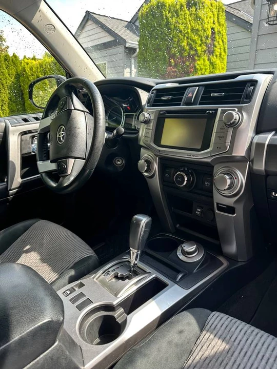 2018 Toyota 4Runner 5th Gen - Image 10 of 14