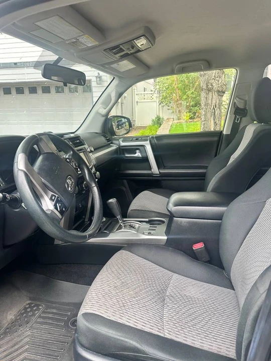 2018 Toyota 4Runner 5th Gen - Image 8 of 10