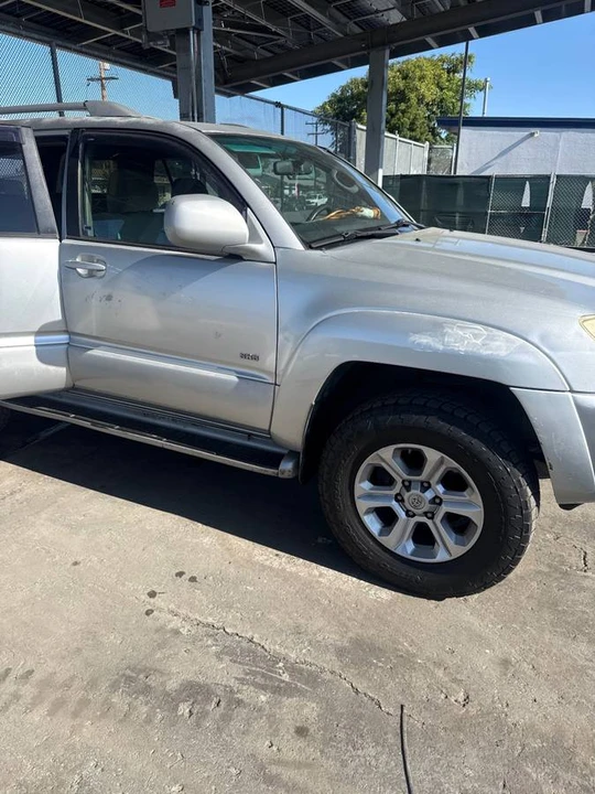 2005 Toyota 4Runner 4th Gen - Image 3 of 3