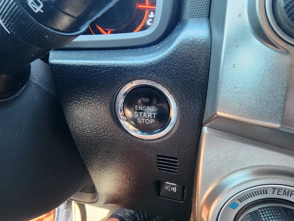2010 Toyota 4Runner 5th Gen - Image 22 of 23