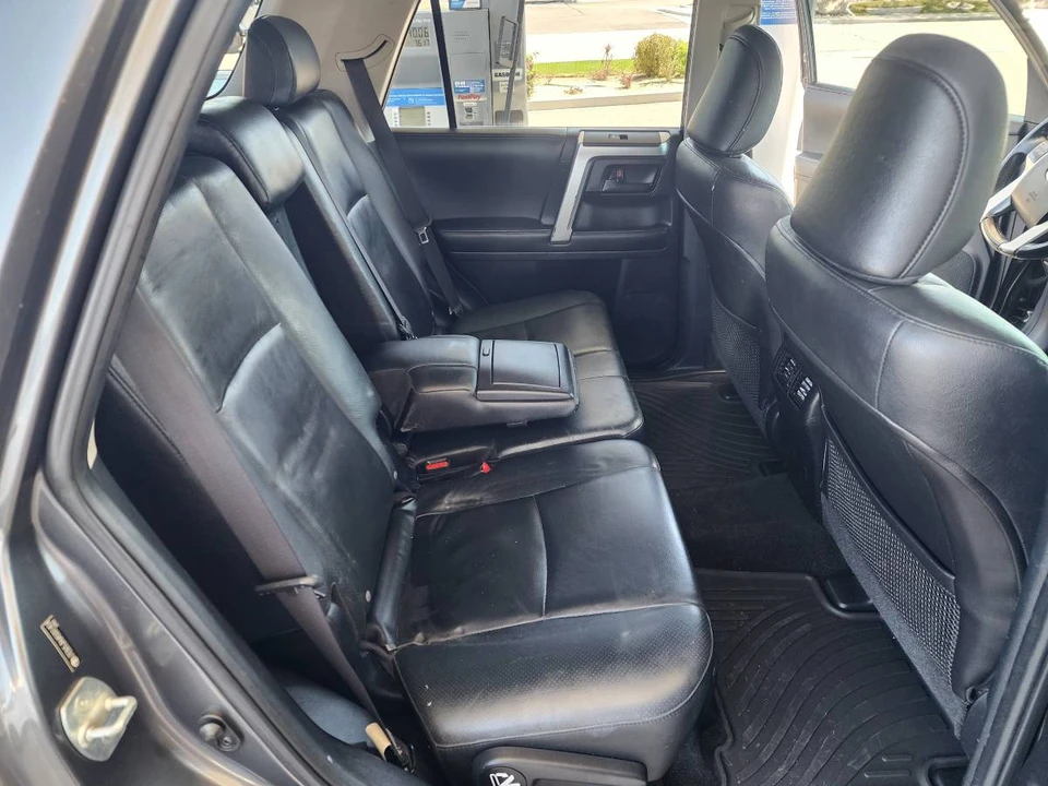 2010 Toyota 4Runner 5th Gen - Image 13 of 23