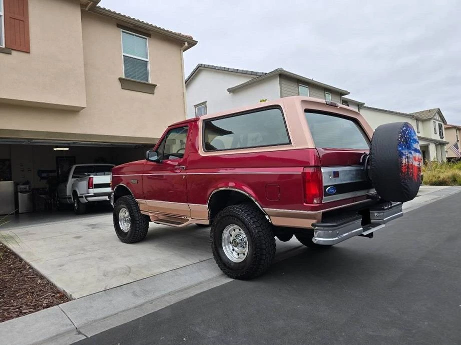 1995 Ford Bronco 5th Gen - Image 2 of 4