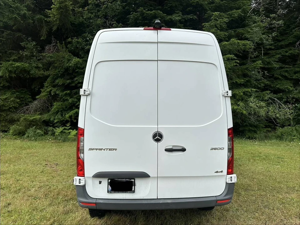 2020 Mercedes-Benz VS30 Sprinter - Image 8 of 24