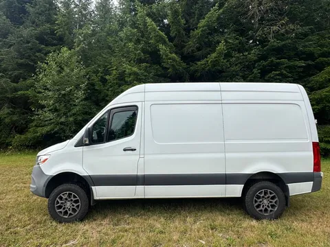 2020 Mercedes-Benz Sprinter 2500 4x4