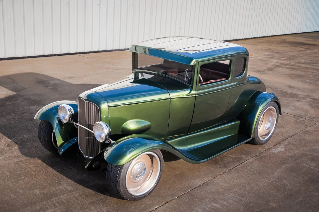 Ford Hot Rod - Image 2 of 31