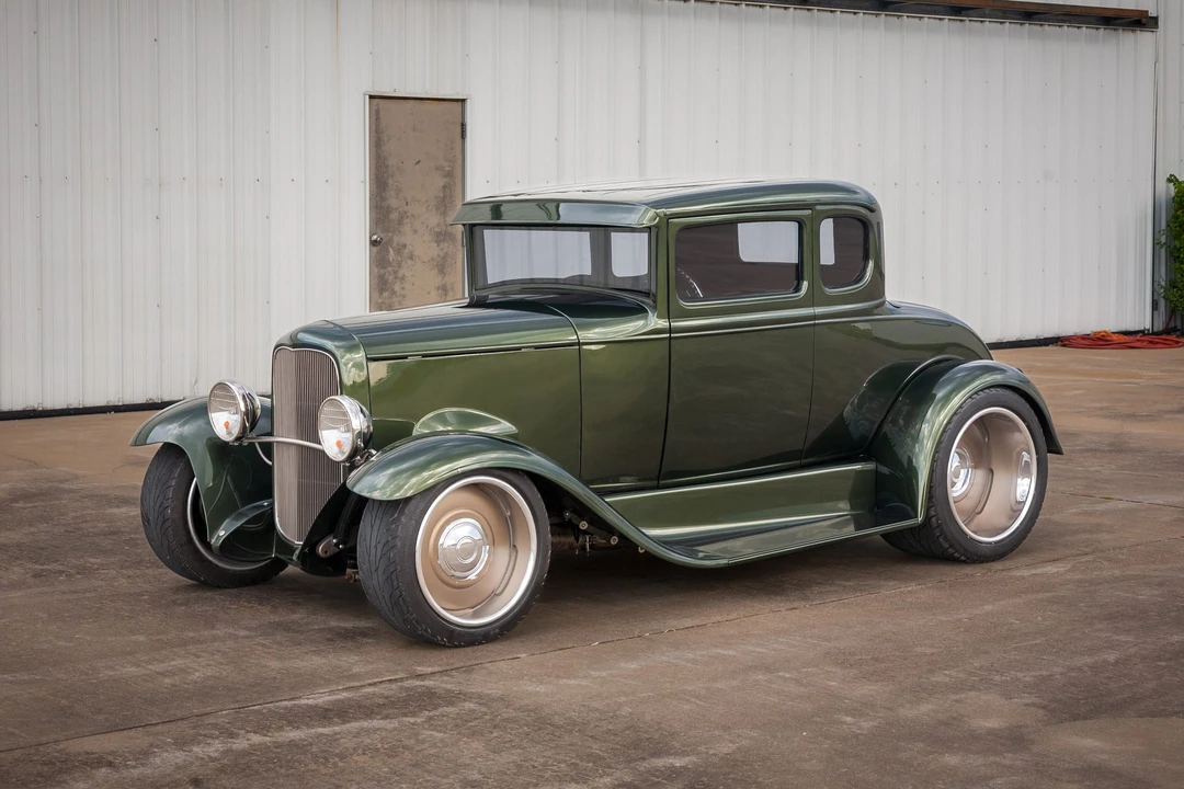 Ford Hot Rod - Image 3 of 31