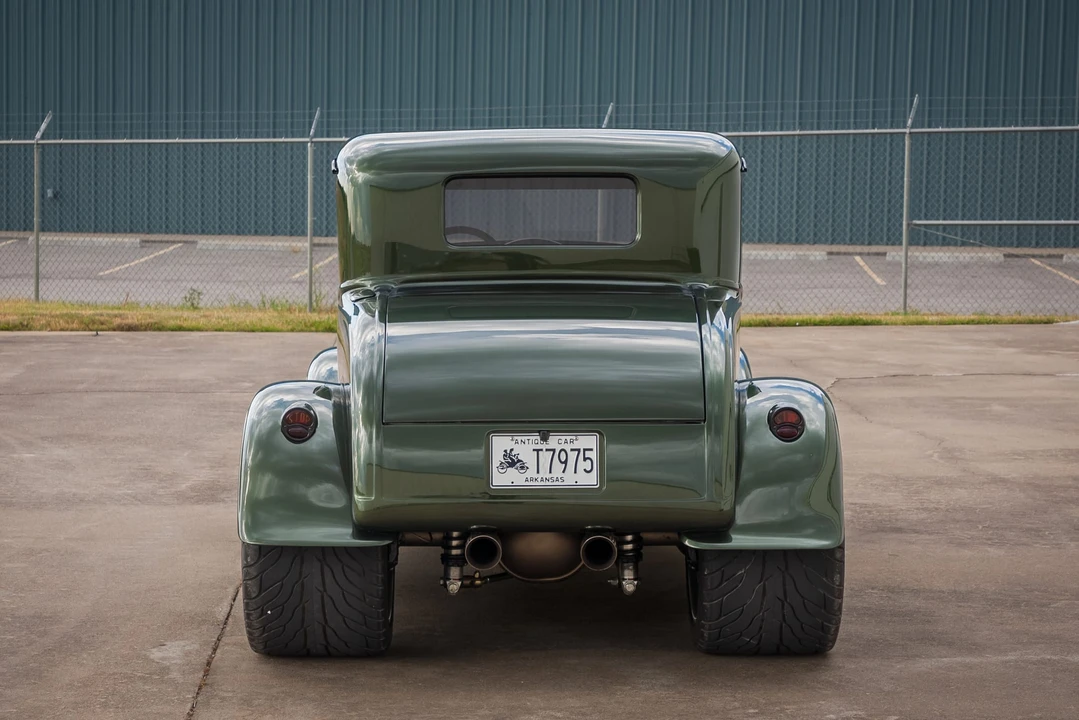 Ford Hot Rod - Image 8 of 31