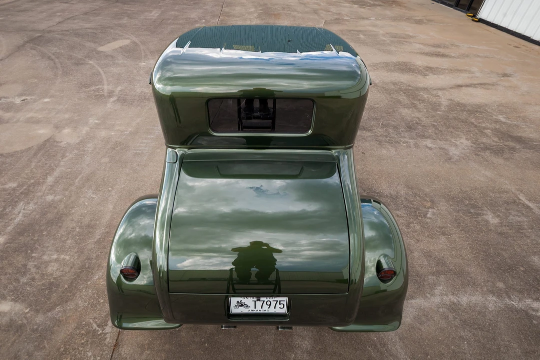 Ford Hot Rod - Image 24 of 31