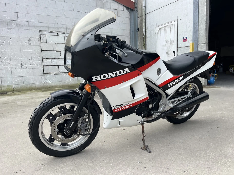 1982 Honda VF & VFR - Image 2 of 31