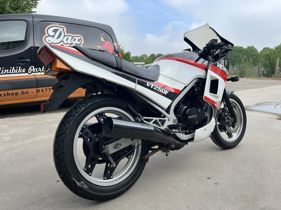 1982 Honda VF & VFR - Image 4 of 31